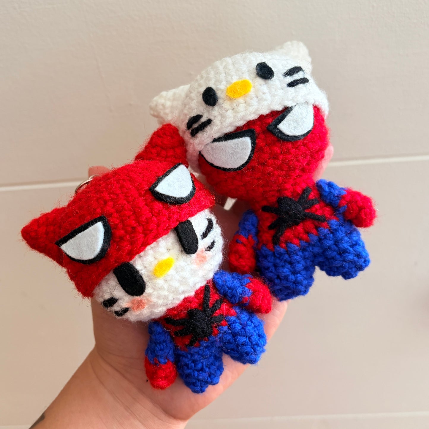 Dúo Kitty x Spiderman Crochet 🎀🕷️